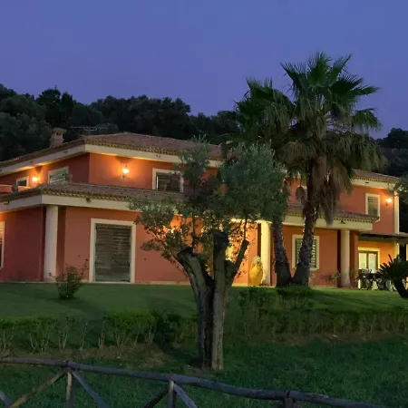 Casale Degli Ulivi 4*