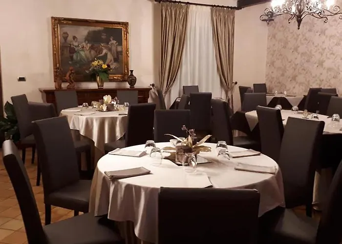 Casale Degli Ulivi 住宿加早餐酒店 4*