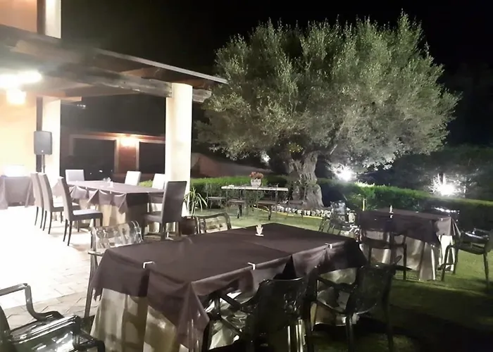 Casale Degli Ulivi 住宿加早餐酒店