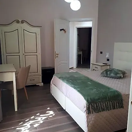 Casale Degli Ulivi Bed & Breakfast 4*