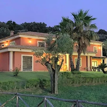 Casale Degli Ulivi Couette-café 4*
