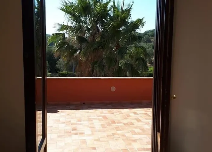 Casale Degli Ulivi 住宿加早餐酒店